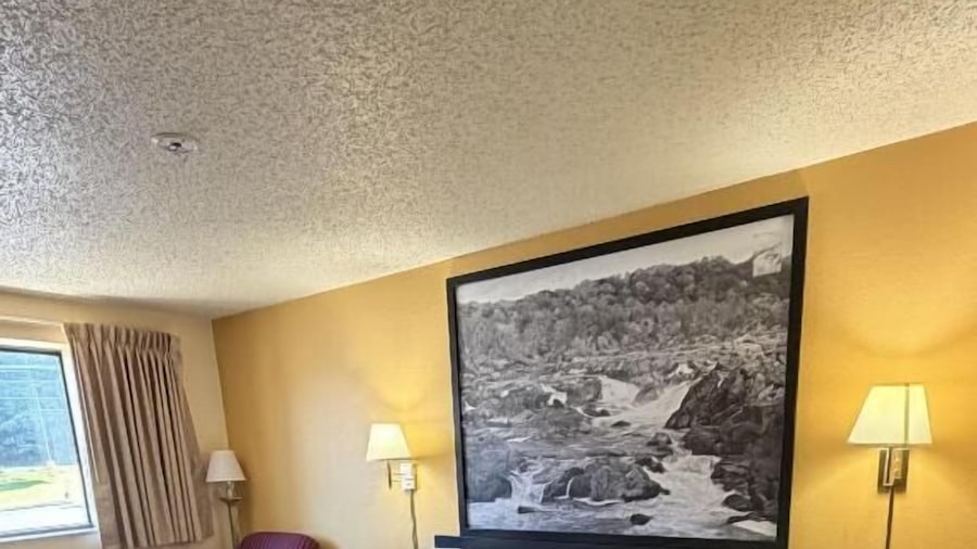 LaVale Inn Cumberland Area