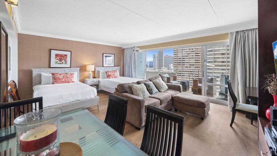@ Marbella Lane - Iconic Waikiki City View Getaway