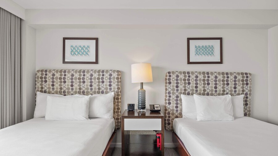 @ Marbella Lane - Prime 1BR w/ Panoramic Oceanview