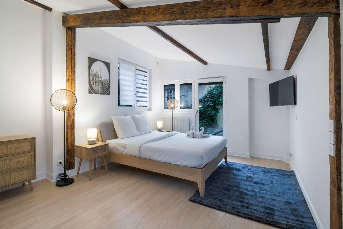 3 bedrooms, iron/ironing board, travel crib, WiFi
