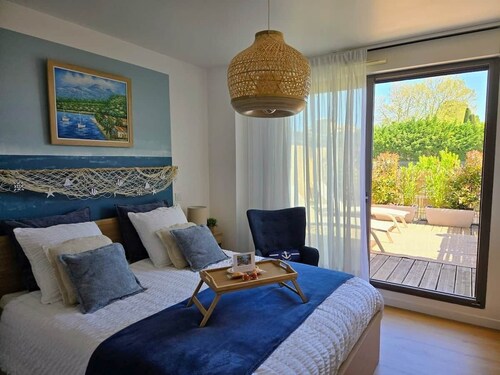 "Studio Bleu": Seaside Vibe
