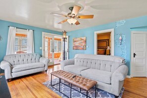 Living area - Charlee's Cabin - Family Escape on Webster Lake | Pier & Swimming! (North Webster)