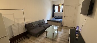3 Person 10-Minute walk to City Escape Apartment near Hampden Park Stadium