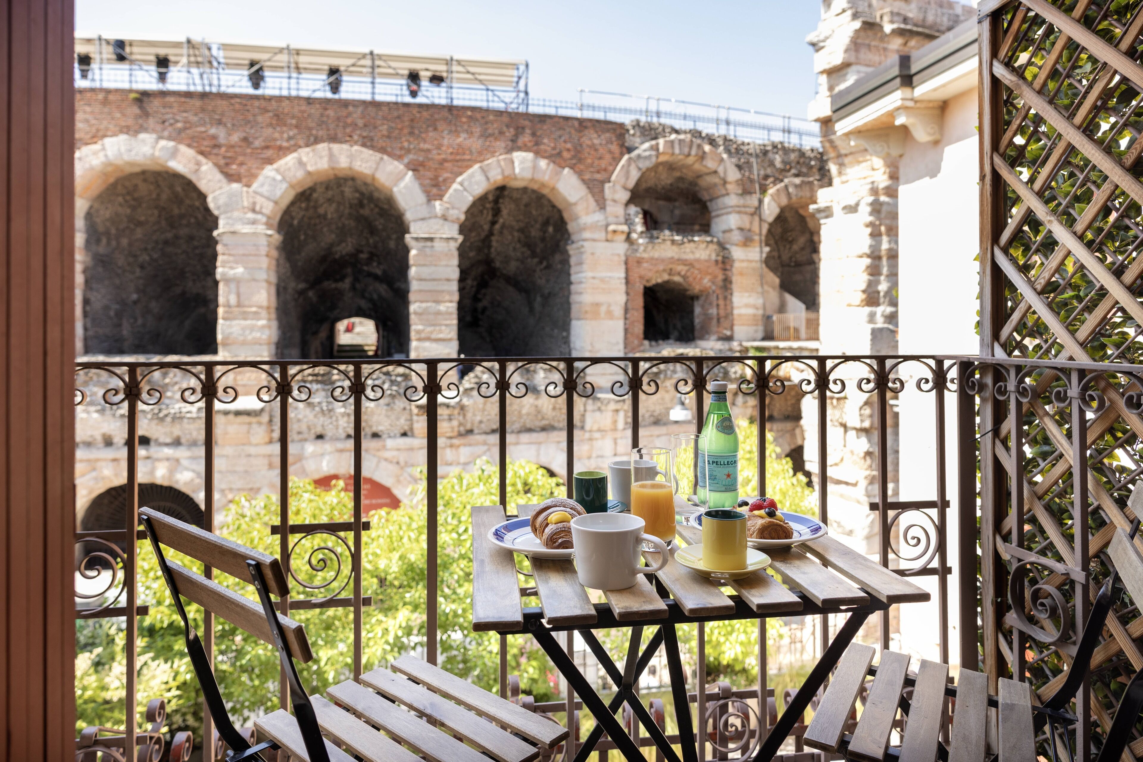 Apartamento, 3 quartos, sacada, vista para a cidade | Sacada