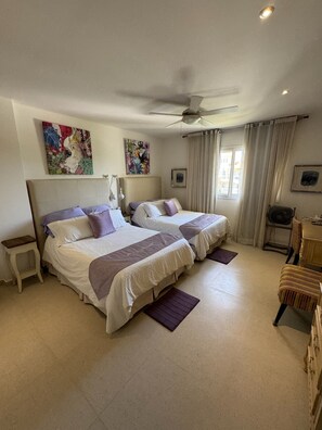 3 dormitorios, tabla de planchar con plancha, wifi y ropa de cama