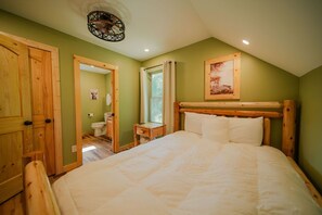 WiFi (free), bed sheets