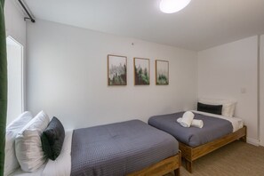 Room - The Jade Suite | Stylish 2BR at The Gem (Harvie Heights)