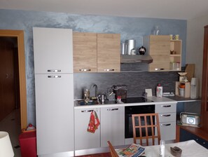 Private kitchen - Vrbo Property (Ventimiglia)