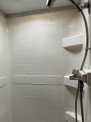 Shower, towels, soap, shampoo - My Little RV Getaway in Pass Christian, Mississippi (Pass Christian, MS 39571)