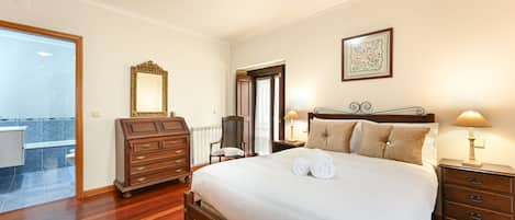 4 chambres, accès Internet