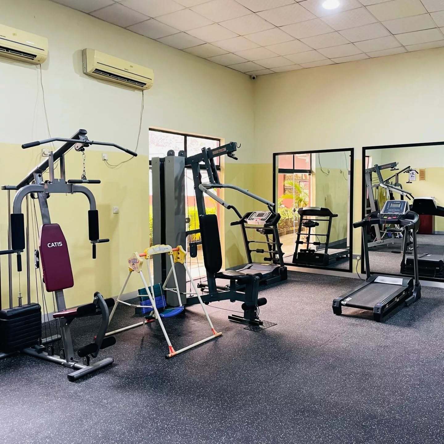 Appartamento Economy, balcone, vista città | Area fitness