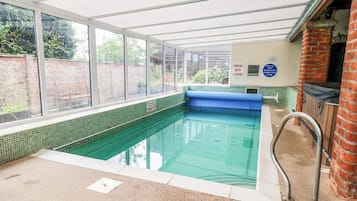 Ferienhaus | Pool | Innenpool