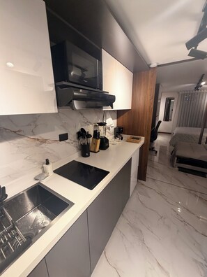 Private kitchen - Vrbo Property (Bogotá)