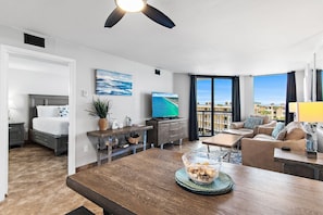 Condo, 1 King Bed with Sofa bed (SunDestin 517) - Sundestin 517 (Destin)
