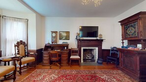 Interior - Luxury Farmhouse & Creekside Cottage, Dog-friendly, Scenic Views, Firepit, BBQ (Weaverville)