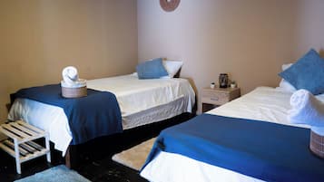 Classic Double Room | WiFi (free), bed sheets