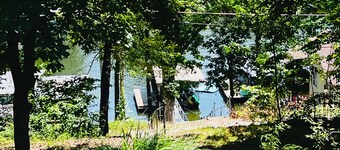 PRIVATE DOCK-12x24 Boat slip- Peaceful NO WAKE Cove-Labor Day fun- Sleeps 6