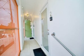 Interior - 1.4 • Generator • 1st Floor • Parking • 238sf (Mayagüez)