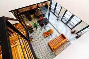 Interior - 5.2 Loft • Lobby • Generator • Parking • 2nd Floor (Mayagüez)