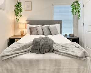 4 Schlafzimmer, Bügeleisen/Bügelbrett, WLAN, Bettwäsche