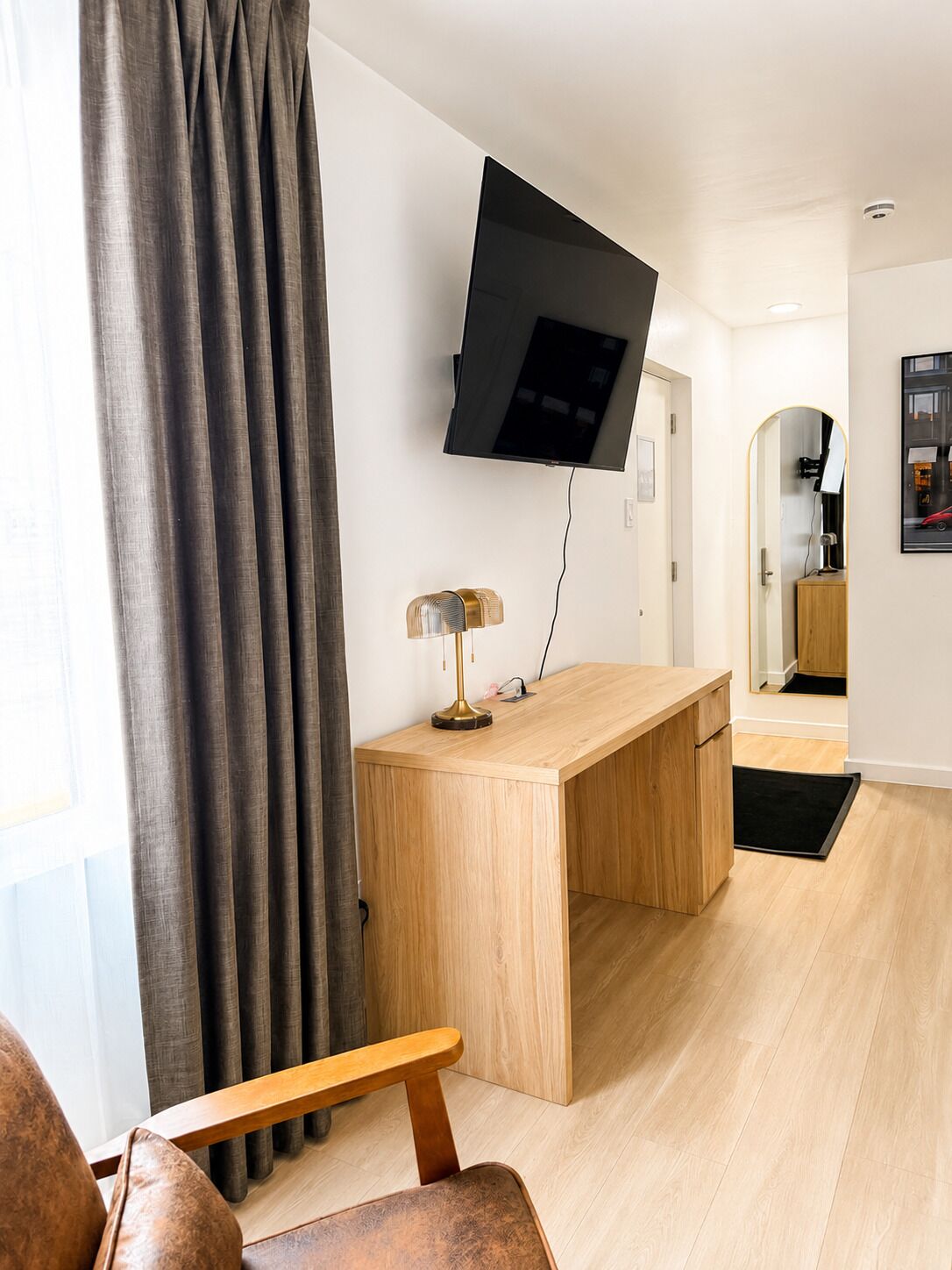 Standard Double Room, 2 Double Beds, Non Smoking | Television