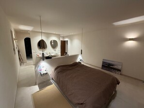 Internet, bed sheets - Villa with a stunning view of the Massif des Maures. (La garde freinet)