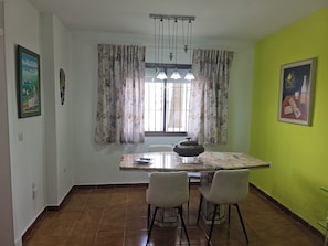 Dining - A Feast for the Eyes (Conil de la Frontera)