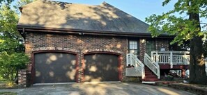 Exterior - Lovely 3-bedroom house with AC in vibrant Warsaw (Warsaw)