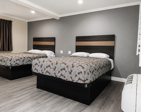 Deluxe Double Room | Free WiFi