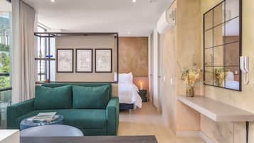 Apartamento Deluxe, balcón, vistas a la ciudad | Zona de estar