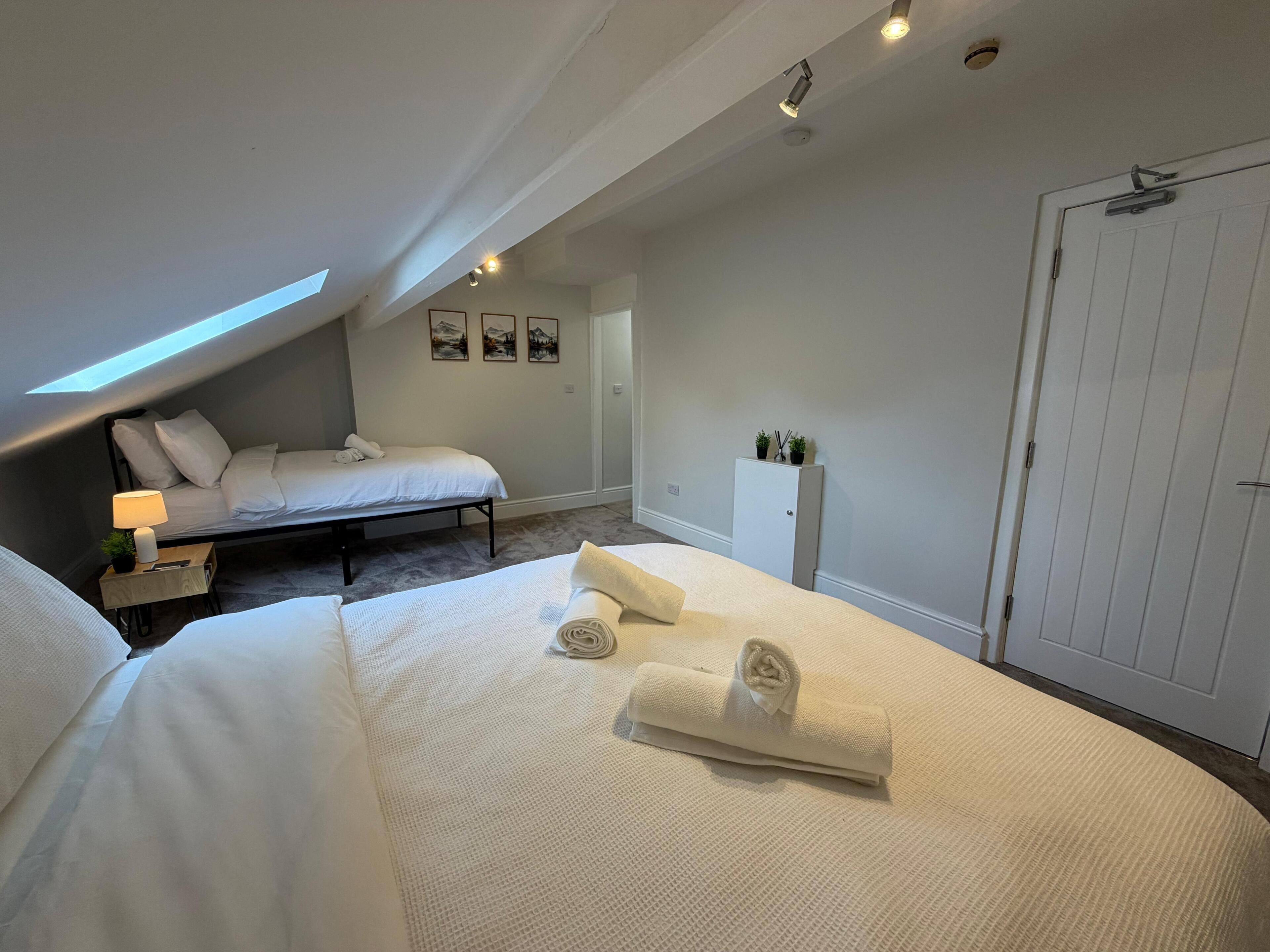 1 bedroom, iron/ironing board, bed sheets