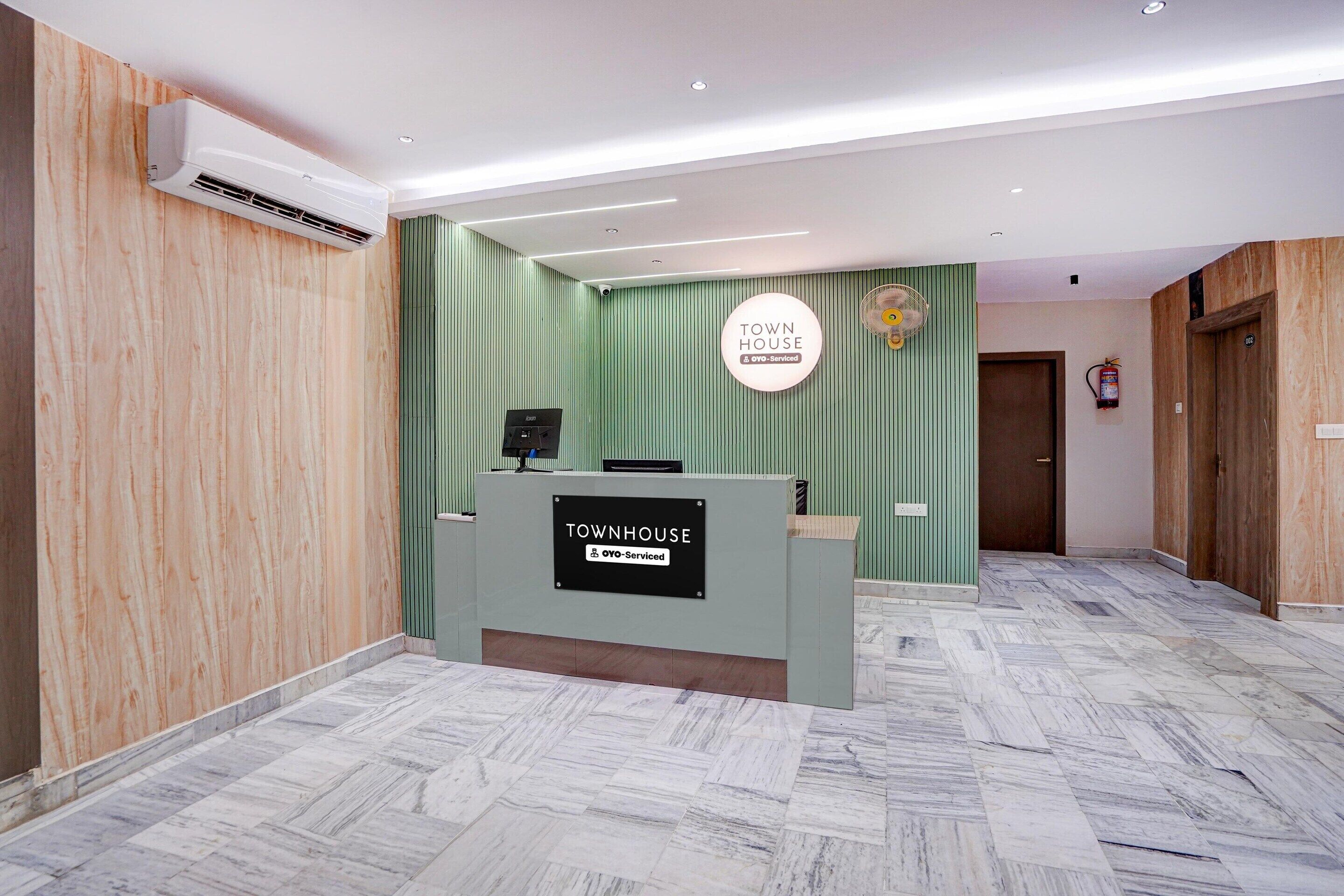 House | Reception