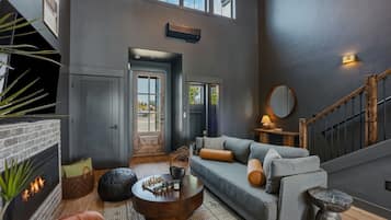 Smart TV, fireplace, books
