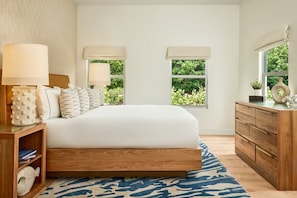 Room - Marathon Waterfront Stay | Outdoor Pool | Pets Are Allowed (Marathon)