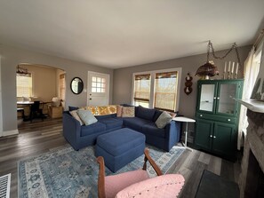 Living area - Pet-Friendly, Cottage in the City (Louisville)