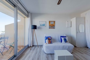 1 bedroom, Internet, bed sheets - Marine de port, boats and relaxation (Canet-en-Roussillon)