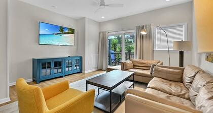 Beautiful Southslope Townhome 105