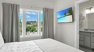 Iron/ironing board, WiFi, bed sheets