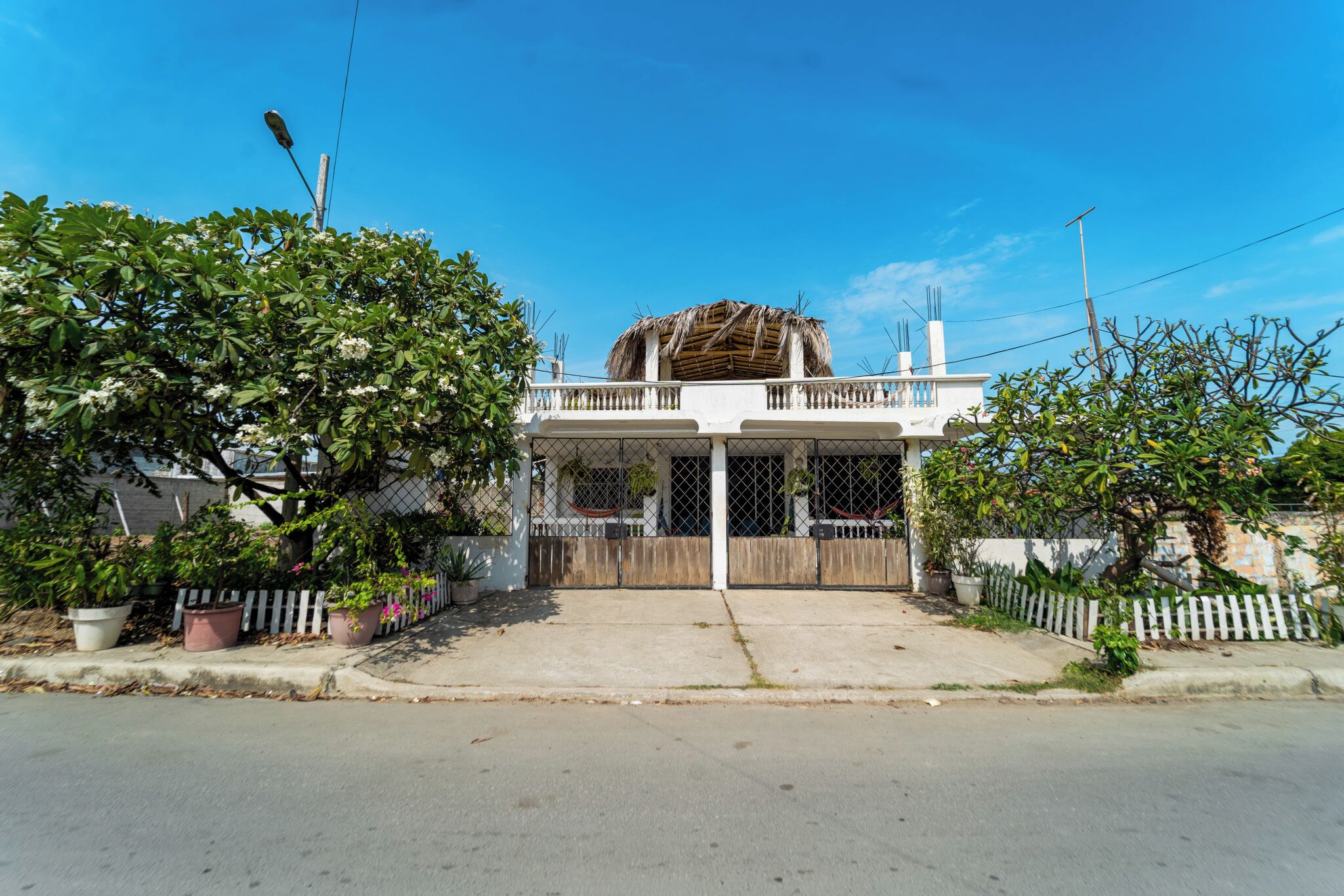 Fachada de la propiedad
