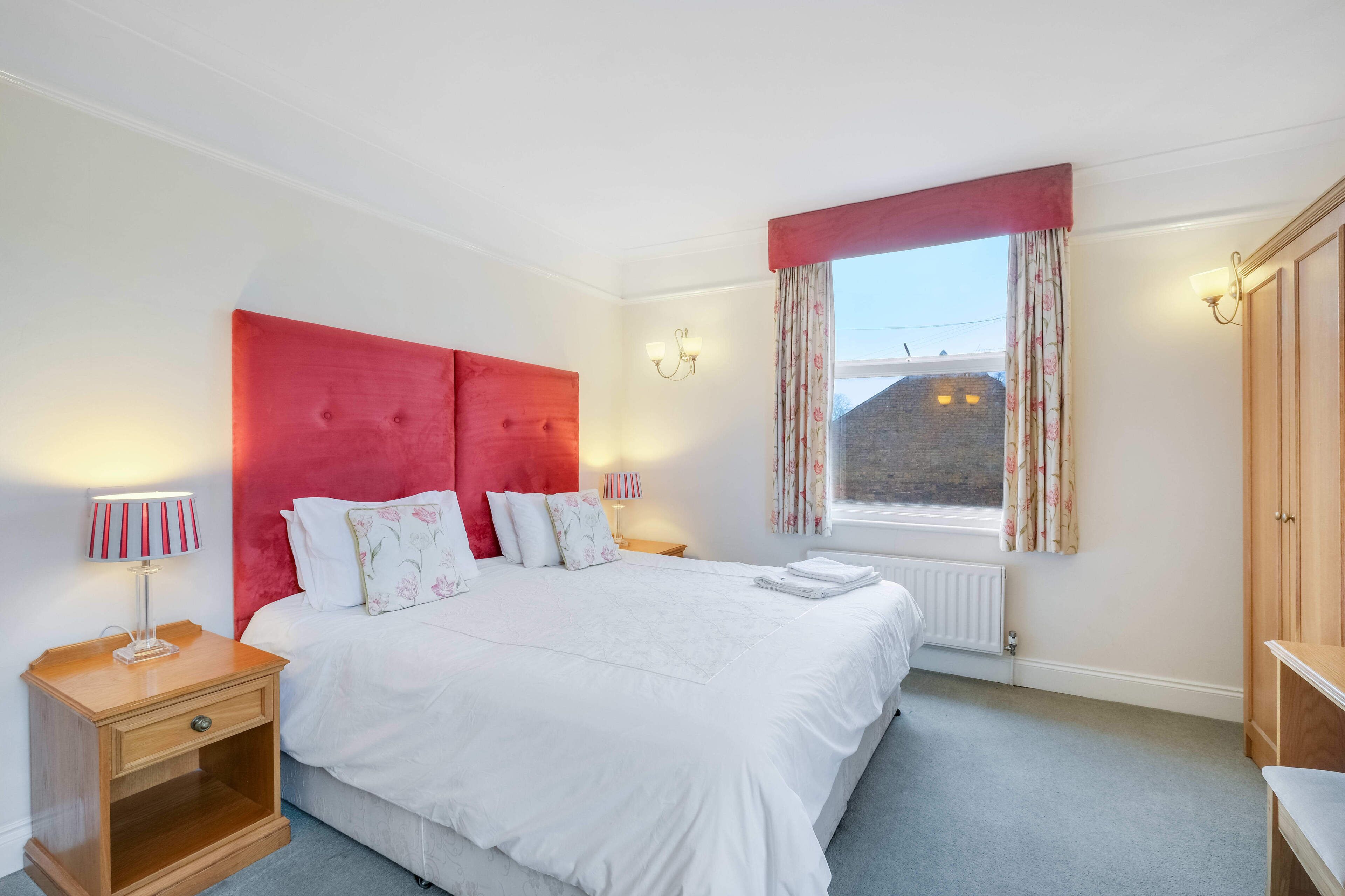 Classic Double Room | Laptop workspace, free WiFi