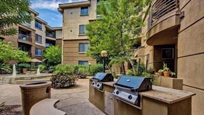 Unclassified image, 3 of 79, button - Home-like 3-bedroom condo with Resort Amenities in beautiful Phoenix (Phoenix)