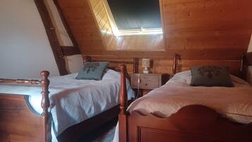 1 chambre, fer et planche à repasser, Wi-Fi, draps fournis