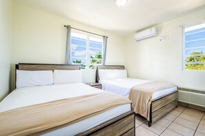WiFi, bed sheets - West Coast Apartments - Ocean View (Boqueron)
