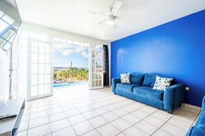 Living area - West Coast Apartments - Ocean View (Boqueron)