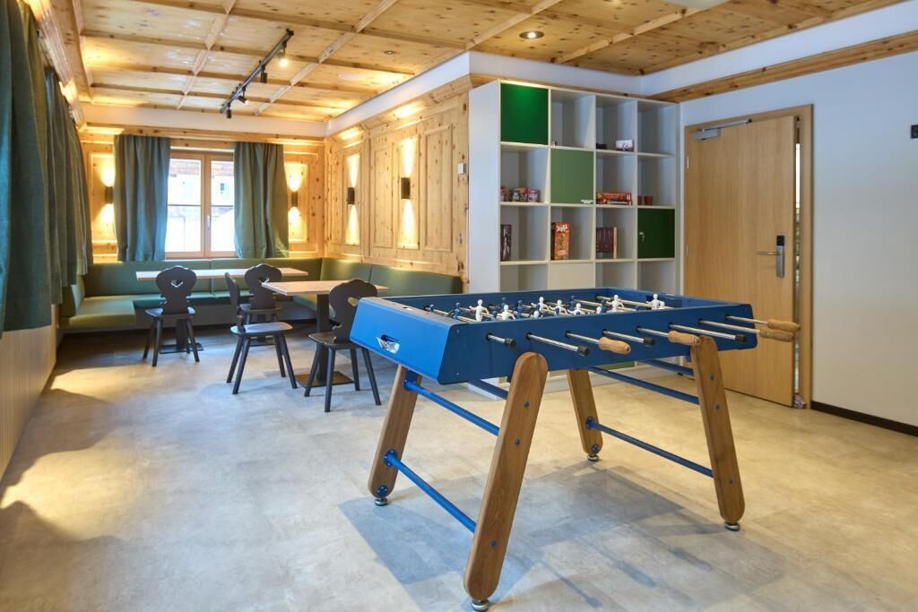 غرفة الألعاب