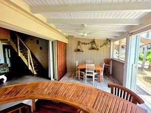 Outdoor dining - Vrbo Property (Cul-de-Sac)