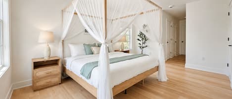 4 Schlafzimmer, Bügeleisen/Bügelbrett, Reisekinderbett, kostenloses WLAN