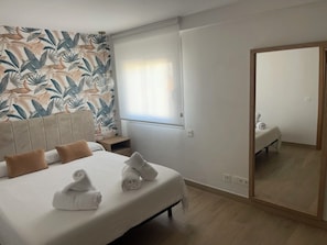 2 Schlafzimmer, Bügeleisen/Bügelbrett, WLAN, Bettwäsche