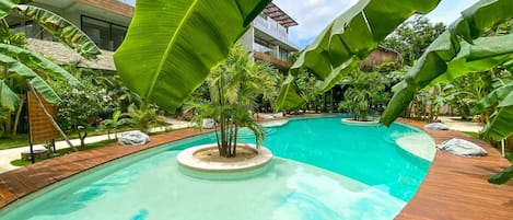 Indoor pool, outdoor pool