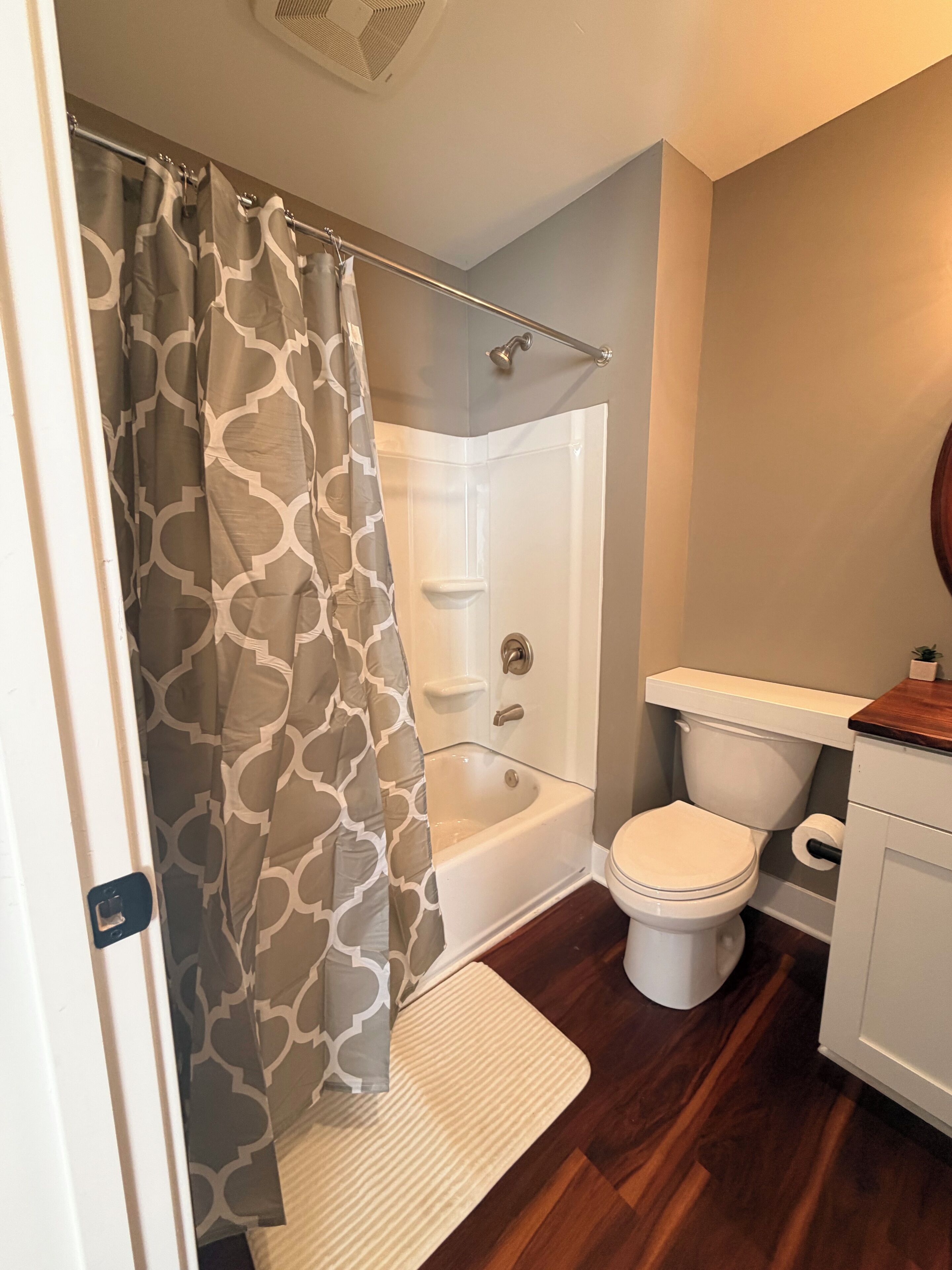 Eco-friendly toiletries, towels, soap, toilet paper
